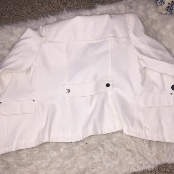 Peacoat - Picture 8 of 8